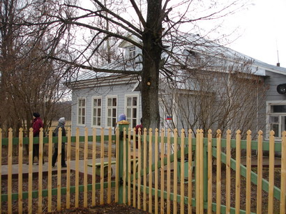 Музей - земская школа в Тараканово