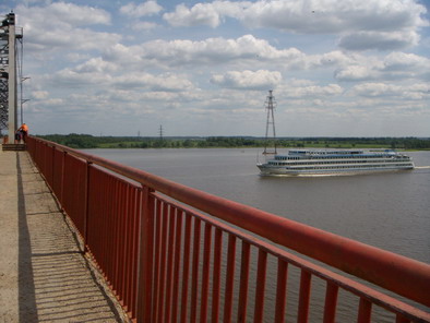 мост через Волгу между Калязиным и Кашиным