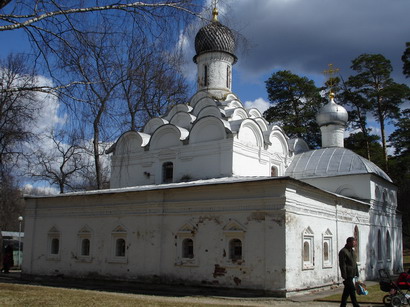 Церковь Михаила архангела построеная в 1667г.